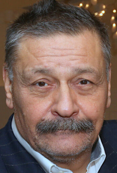 Дмитрий Назаров