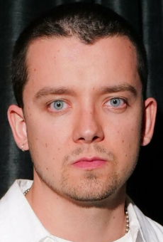 Эйса Баттерфилд